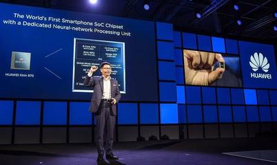 任正非果然有遠(yuǎn)見!Mate40并非無芯可用,而是華為留了后手